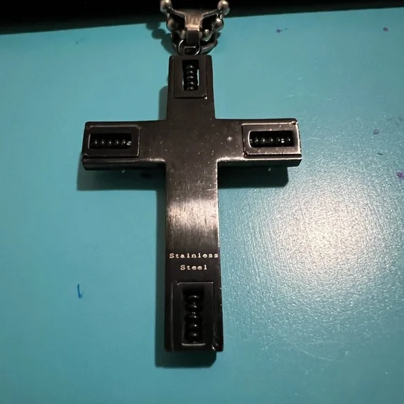 New Men Cross Stainless Steel Necklace Black - Picture 5 of 5